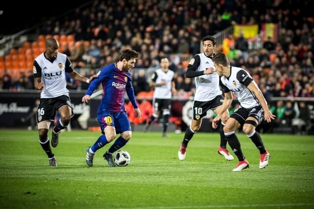 F1卡塔尔冲刺赛：皮亚斯特里夺冠！诺里斯第3，维斯塔潘第4