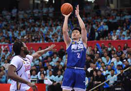 斯图加特的恩达夫在伤愈后重拾状态：逆境中的前锋之路